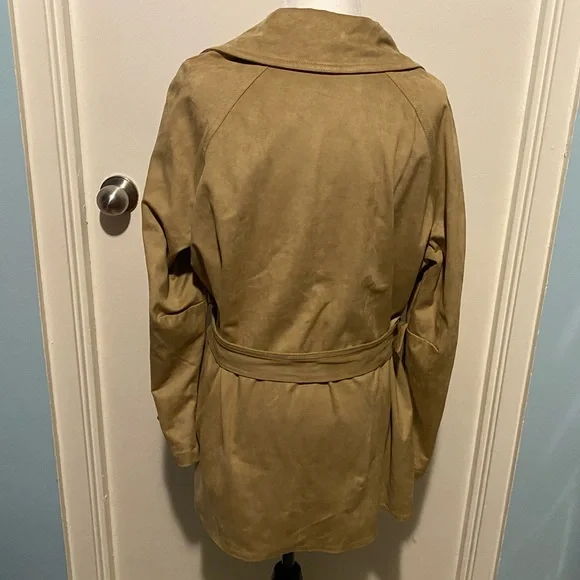 ZARA BEAUTIFUL TAN SUEDE TEXTURED SHORT TRENCH - Picture 7 of 16